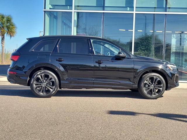 new 2025 Audi Q7 car, priced at $77,750