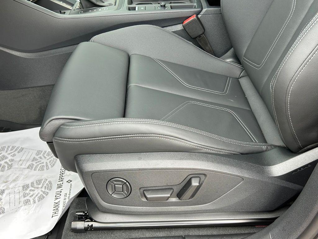 new 2025 Audi Q3 car, priced at $46,240