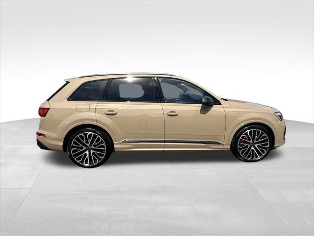 new 2025 Audi SQ7 car, priced at $112,795