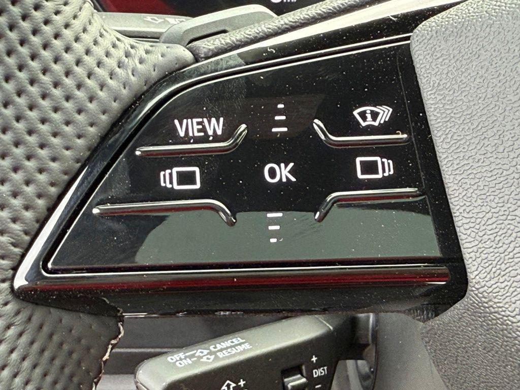 new 2025 Audi SQ5 car, priced at $75,865