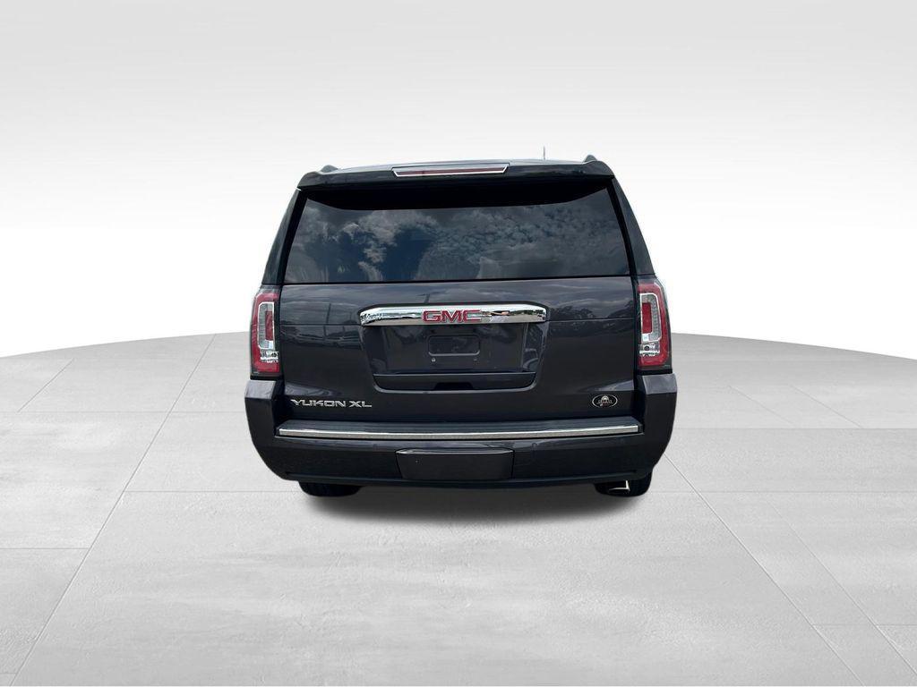 used 2017 GMC Yukon XL car, priced at $20,586