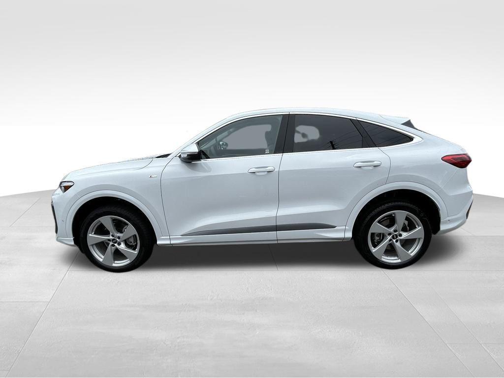 new 2025 Audi Q5 Sportback car, priced at $62,215