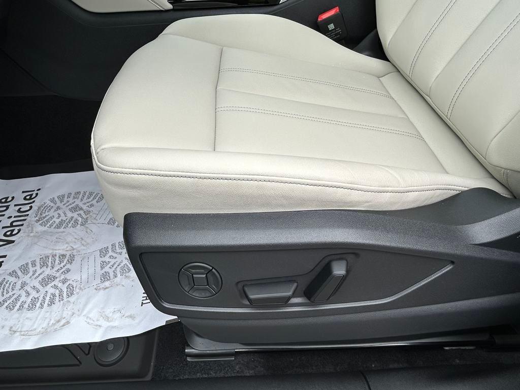new 2025 Audi Q5 Sportback car, priced at $62,215