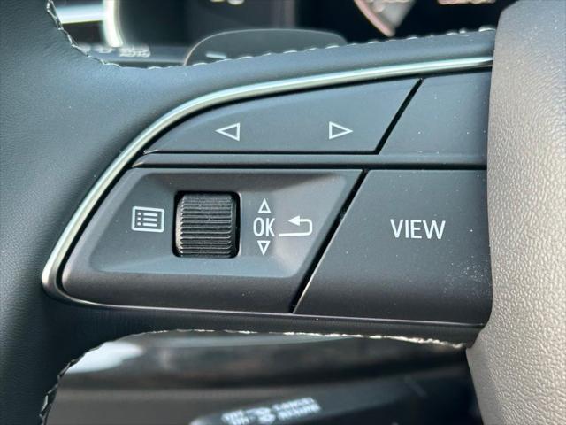 new 2025 Audi Q7 car, priced at $71,800