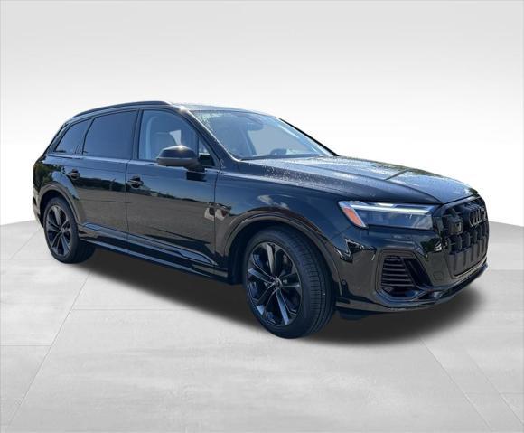 new 2025 Audi Q7 car, priced at $77,450