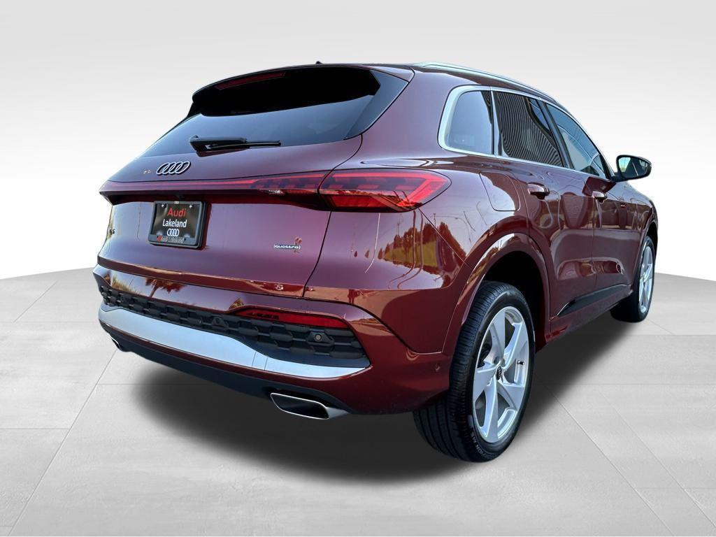 new 2025 Audi Q5 car, priced at $61,300