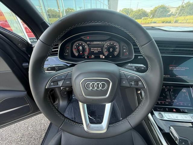new 2025 Audi Q7 car, priced at $79,040