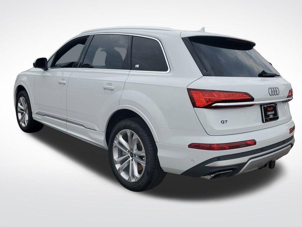 used 2025 Audi Q7 car, priced at $60,988