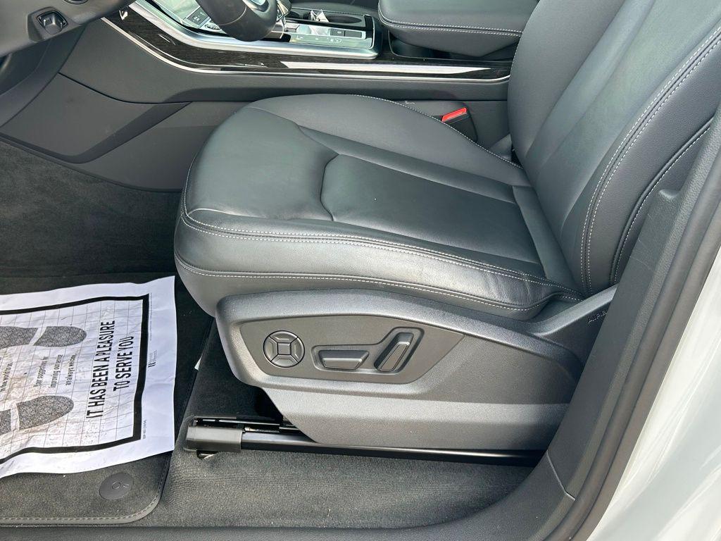 used 2025 Audi Q7 car, priced at $49,991
