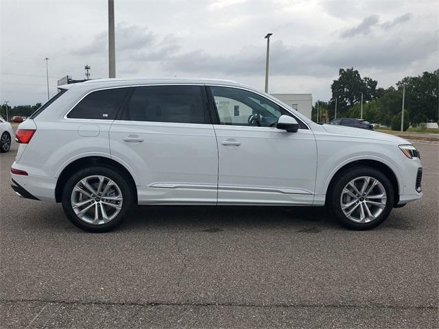 new 2025 Audi Q7 car, priced at $56,988