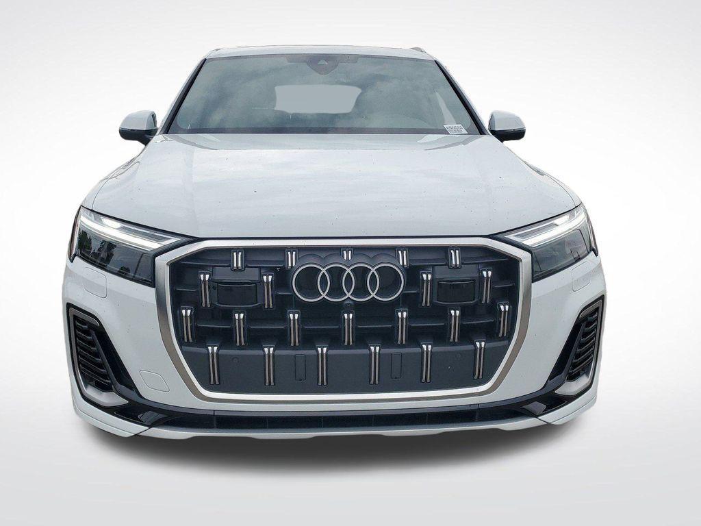 used 2025 Audi Q7 car, priced at $60,988