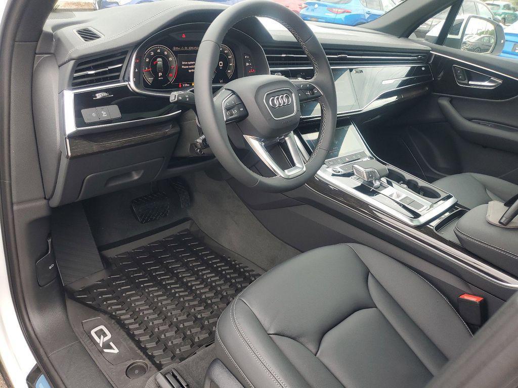 used 2025 Audi Q7 car, priced at $60,988