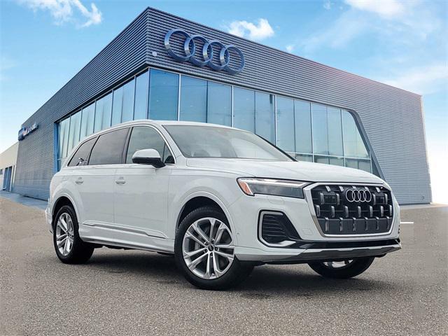 new 2025 Audi Q7 car, priced at $56,988