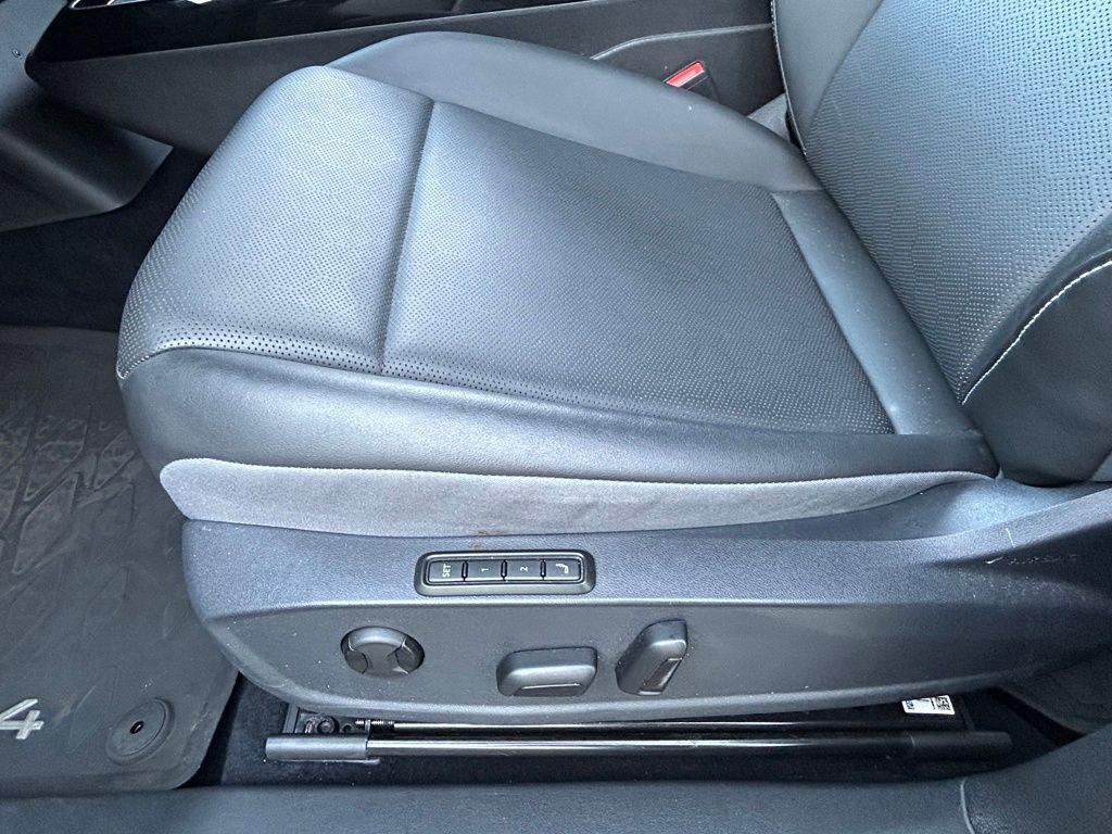 used 2023 Volkswagen ID.4 car, priced at $18,459