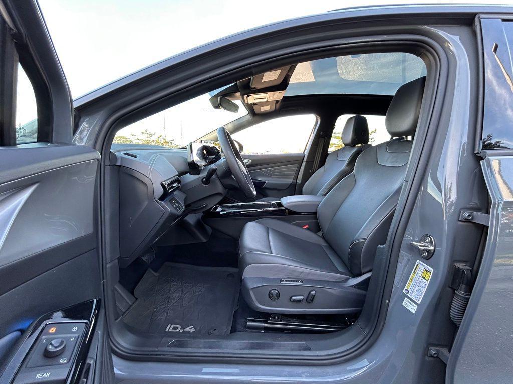 used 2023 Volkswagen ID.4 car, priced at $18,459