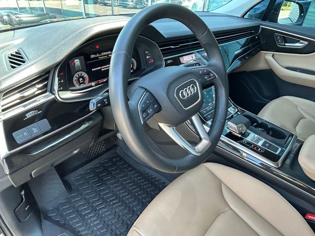 used 2023 Audi Q7 car, priced at $37,877