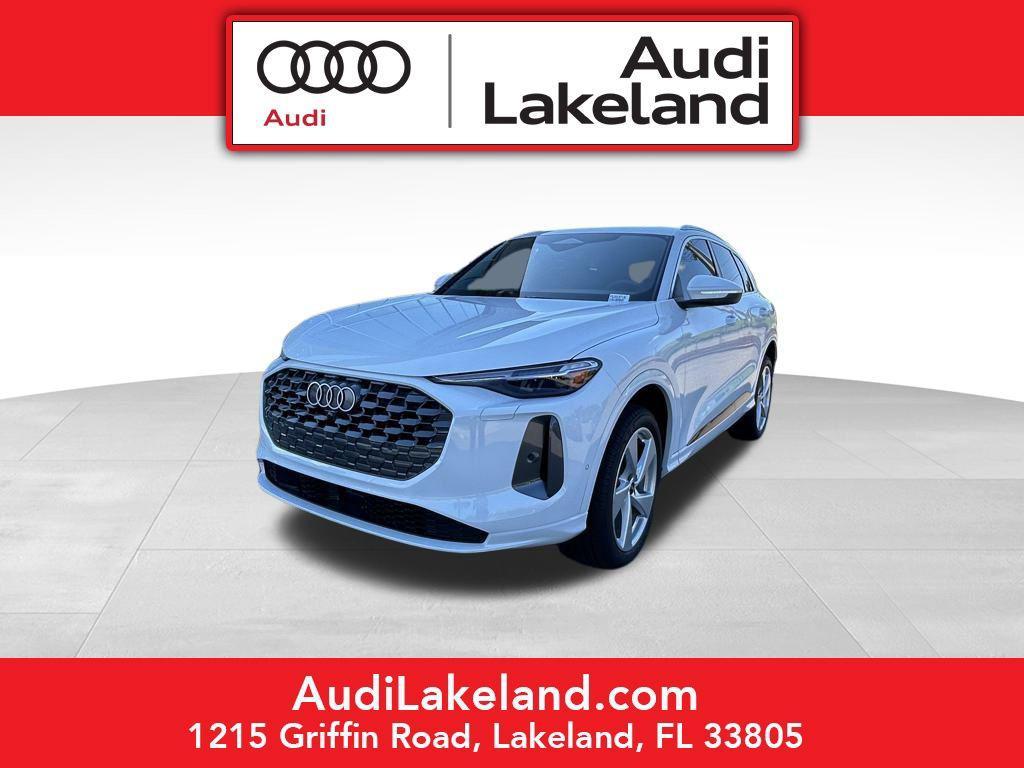 new 2025 Audi Q5 car, priced at $60,975