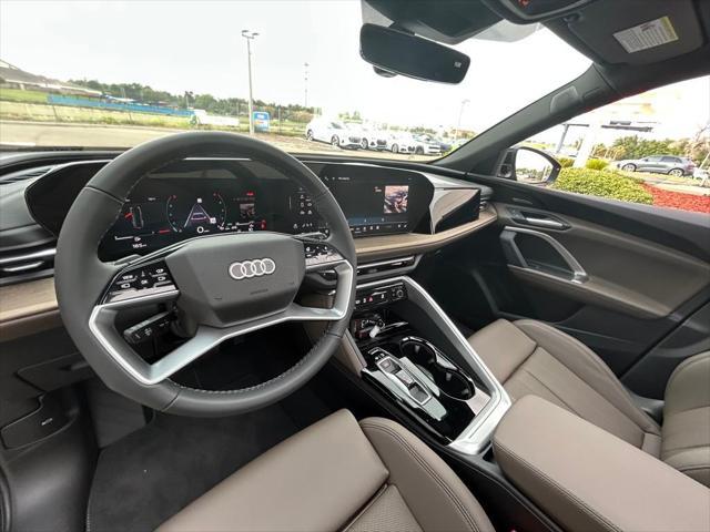 new 2025 Audi Q5 car, priced at $60,975