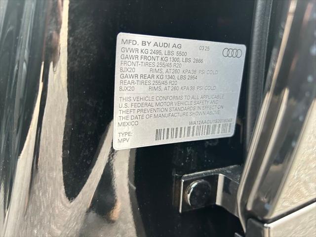 new 2025 Audi Q5 car, priced at $60,975