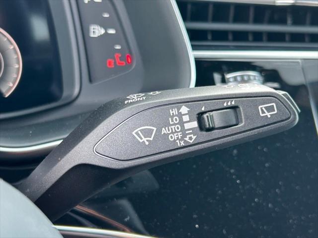 new 2025 Audi Q7 car, priced at $78,805