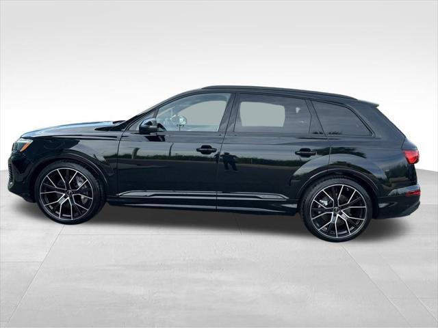 new 2025 Audi Q7 car, priced at $78,805