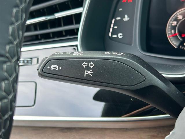 new 2025 Audi Q7 car, priced at $78,805