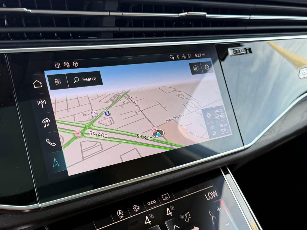 new 2025 Audi Q7 car, priced at $75,395