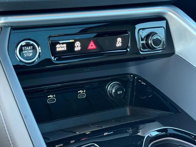 new 2025 Audi Q5 car, priced at $61,390