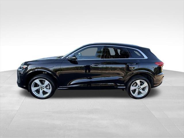 new 2025 Audi Q5 car, priced at $61,390