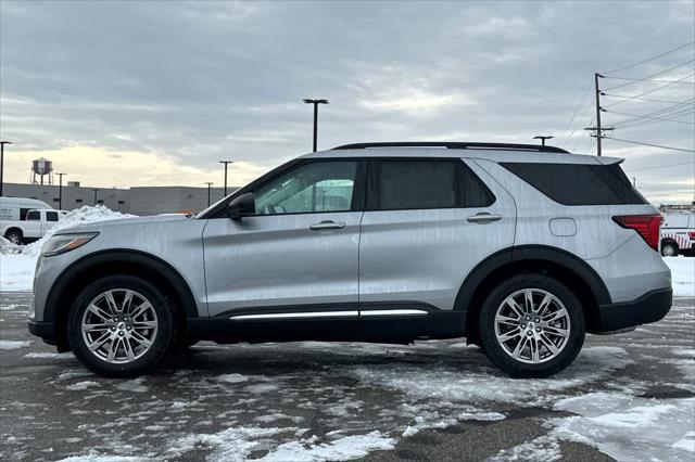 new 2025 Ford Explorer car, priced at $46,124