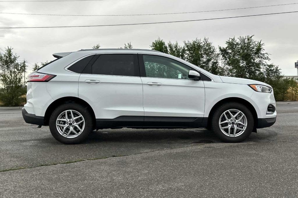 used 2024 Ford Edge car, priced at $33,960