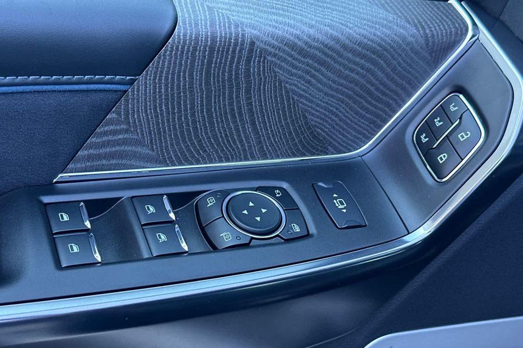 new 2025 Ford F-350 car, priced at $90,988