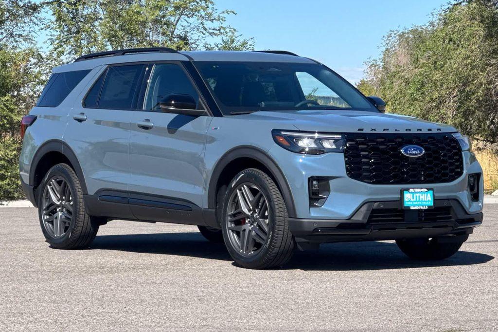 new 2025 Ford Explorer car, priced at $50,833