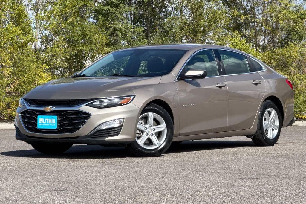 used 2024 Chevrolet Malibu car, priced at $20,999