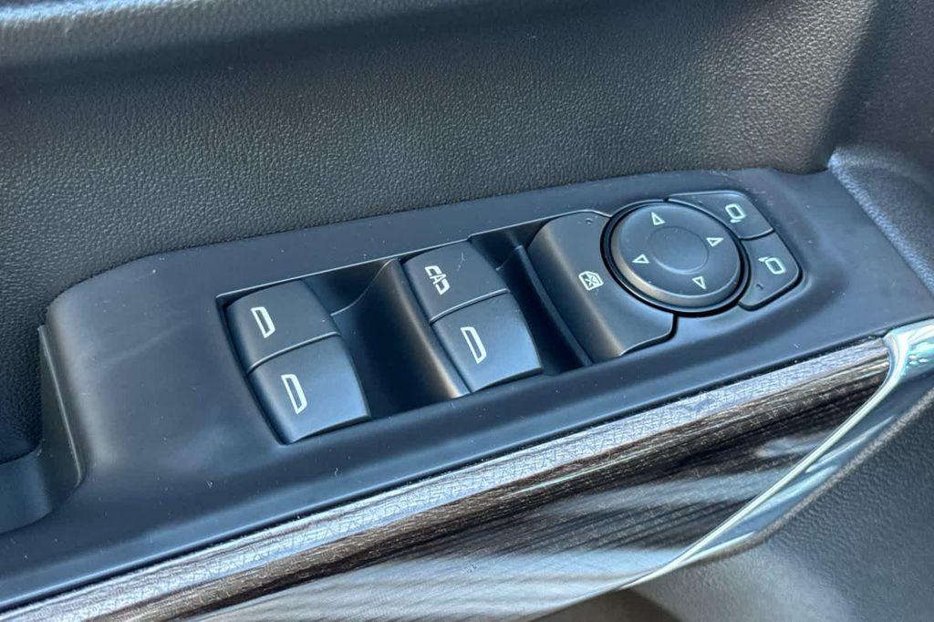 used 2021 Chevrolet Silverado 1500 car, priced at $42,355