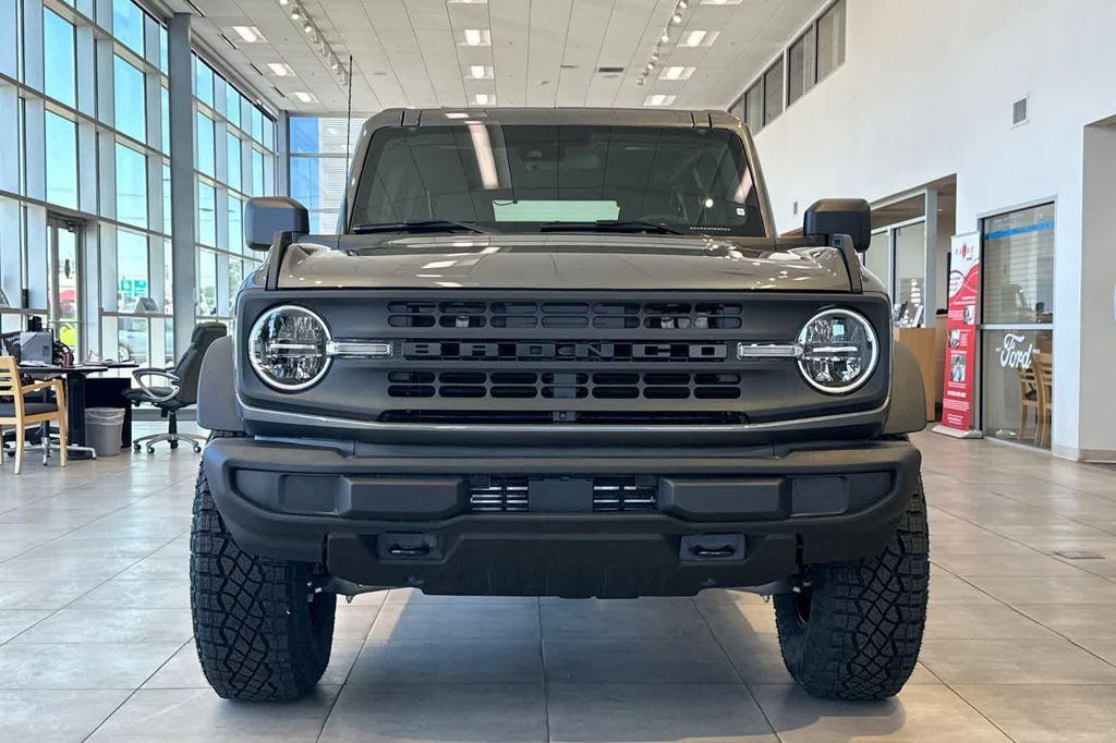 new 2025 Ford Bronco car, priced at $48,604