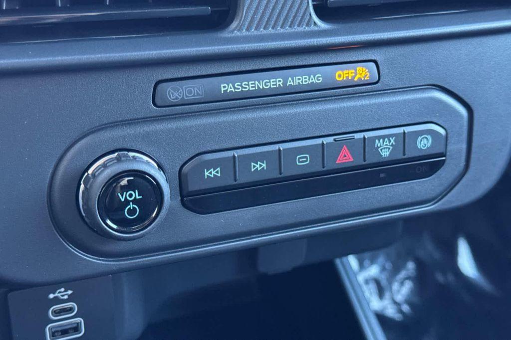 new 2025 Ford Maverick car, priced at $31,446