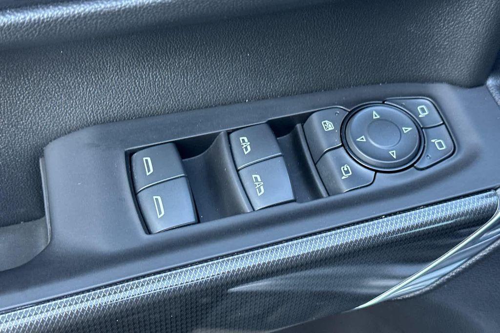 used 2021 GMC Sierra 1500 car, priced at $38,748