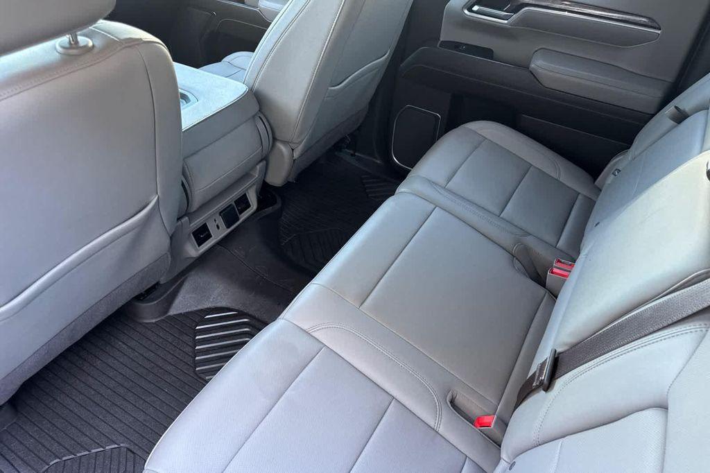 used 2022 Chevrolet Silverado 1500 car, priced at $39,952