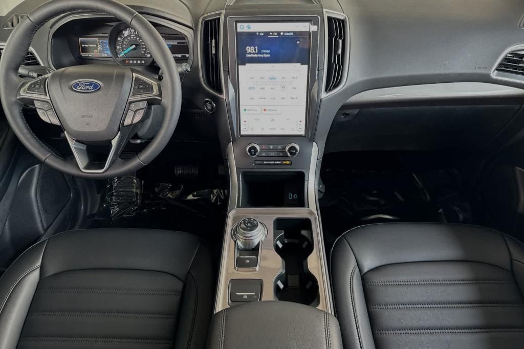 new 2024 Ford Edge car, priced at $42,394