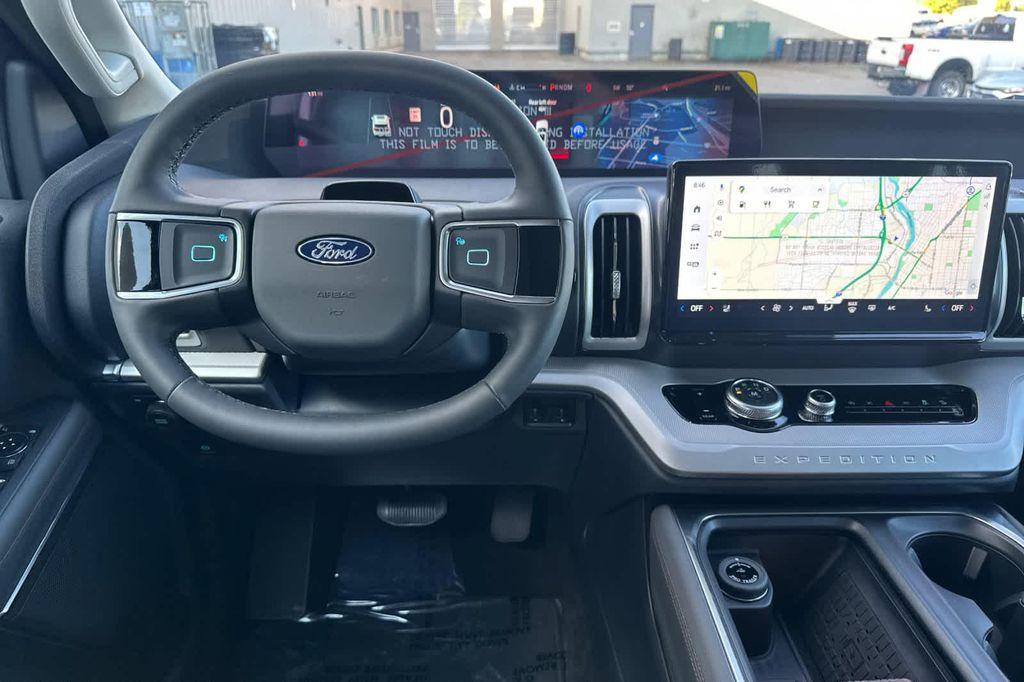 new 2025 Ford Expedition Max car, priced at $75,035