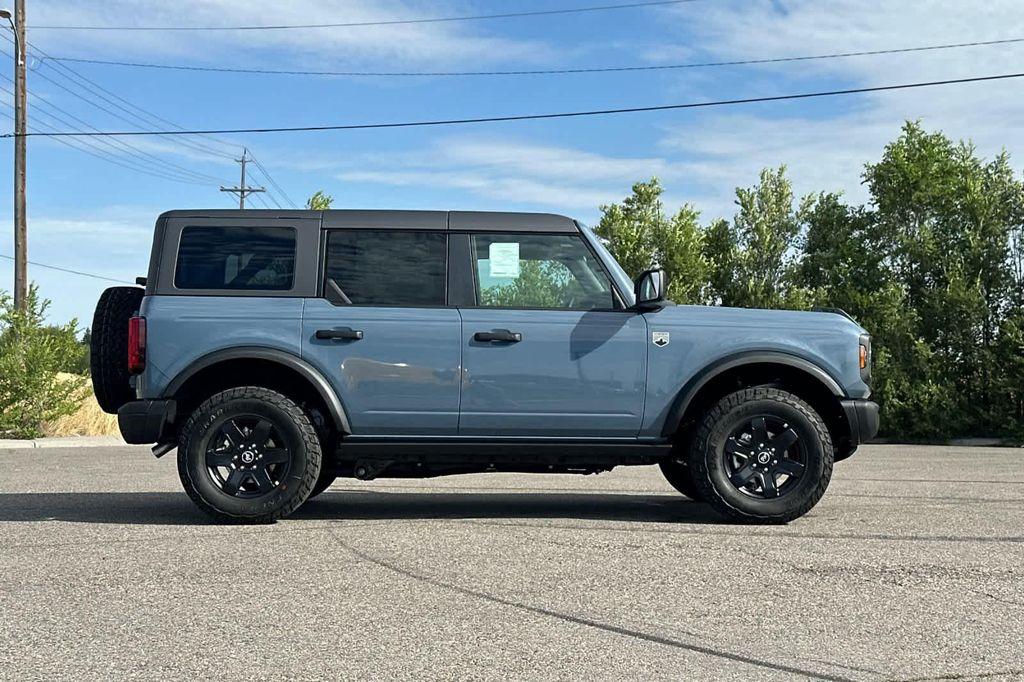 used 2025 Ford Bronco car, priced at $42,999