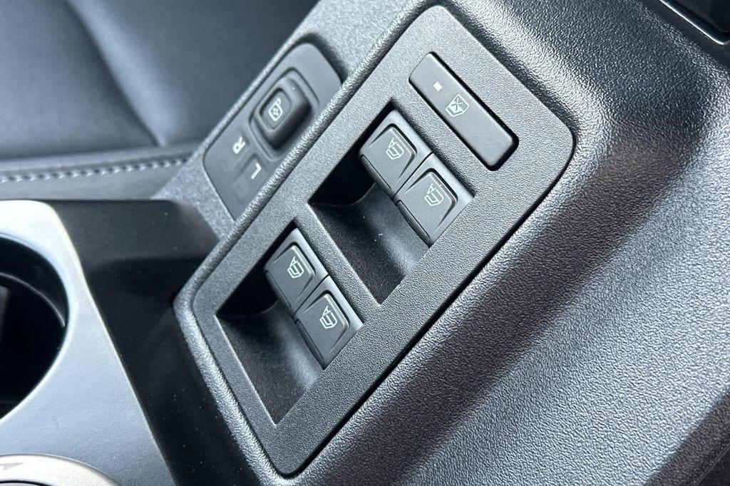 used 2025 Ford Bronco car, priced at $42,999