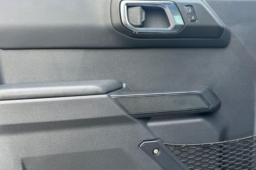 used 2025 Ford Bronco car, priced at $42,999