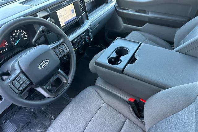 new 2025 Ford F-250 car, priced at $67,368