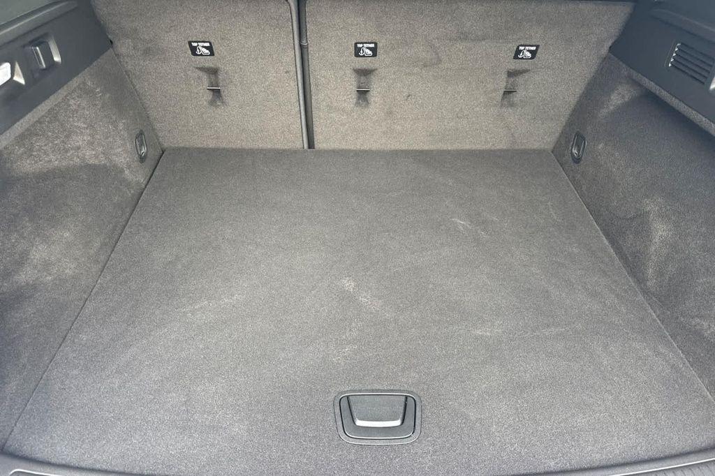 used 2023 Buick Envision car, priced at $27,997