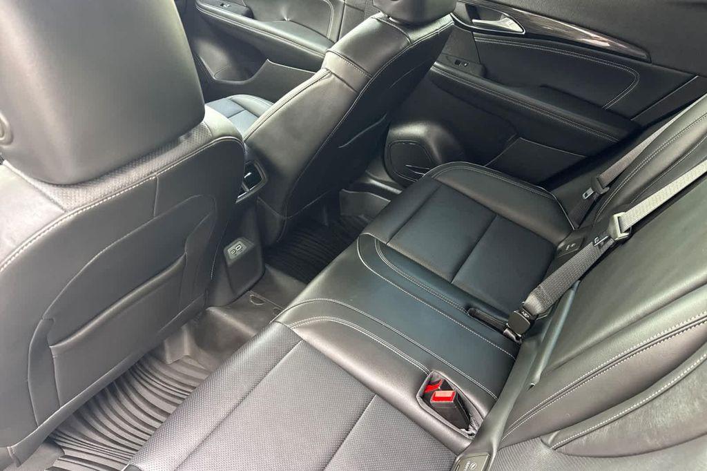 used 2023 Buick Envision car, priced at $27,997