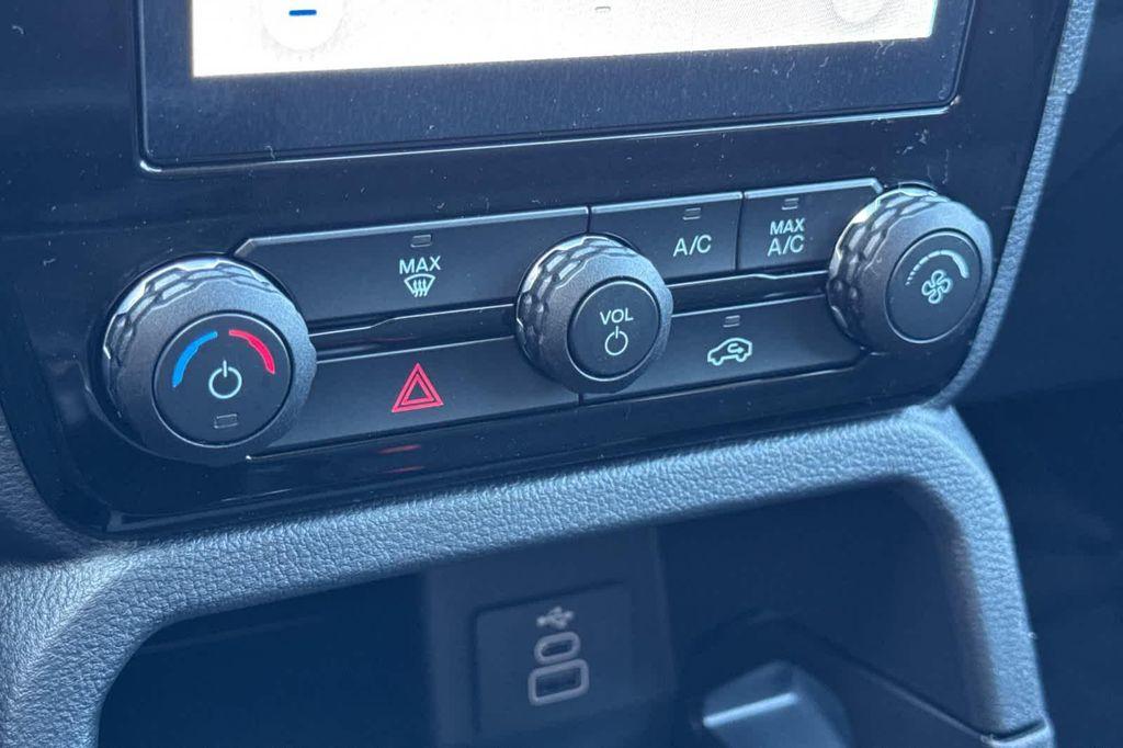 new 2025 Ford Ranger car, priced at $40,521