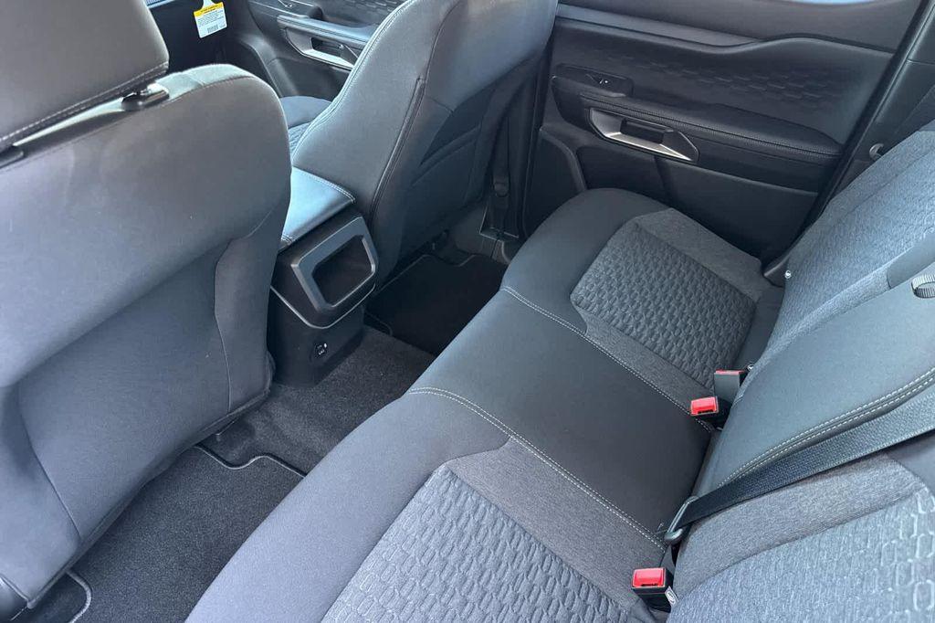 new 2025 Ford Ranger car, priced at $40,521