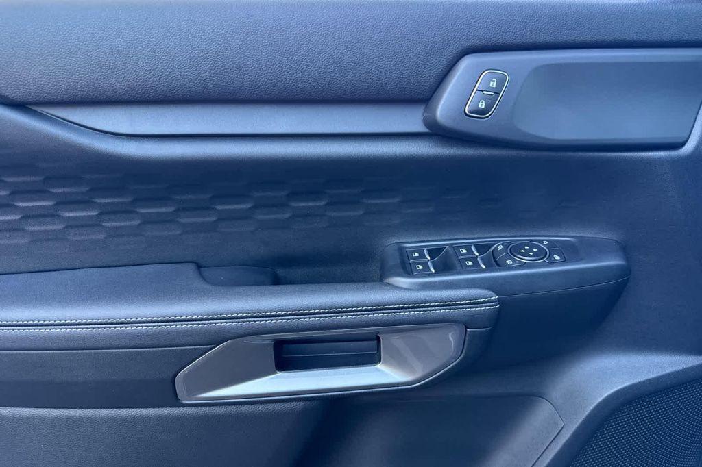 new 2025 Ford Ranger car, priced at $40,521